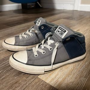 Boys converse slip on
